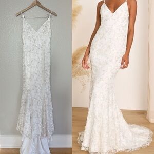 NWOT Vow to Wow White 3D Floral Applique Sequin Maxi Dress